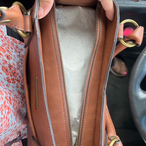 Frye and Co - Picture 4 of 5